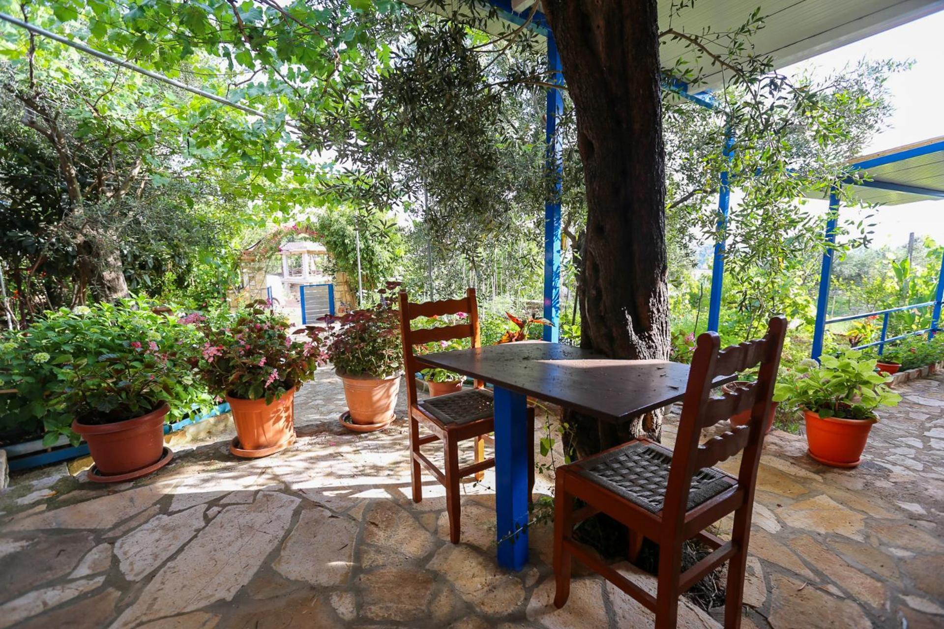 Holiwood Motel Himare Ngoại thất bức ảnh