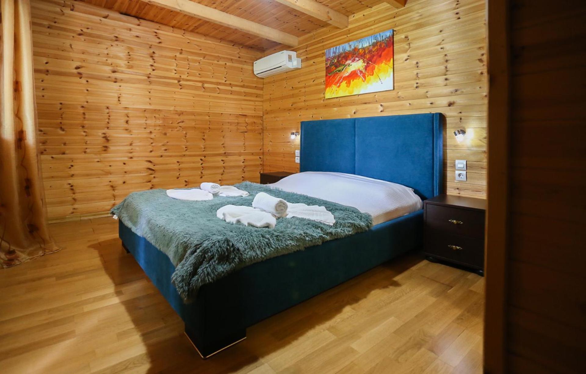 Holiwood Motel Himare Ngoại thất bức ảnh